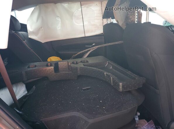 5NMJB3AEXPH251502 2023 HYUNDAI TUCSON Gray Widok tylnych siedzeń