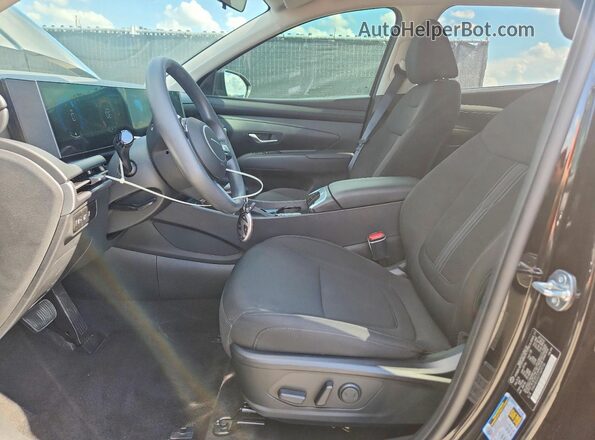 5NMJB3DE0TH699706 2026 HYUNDAI TUCSON Black Front interior view