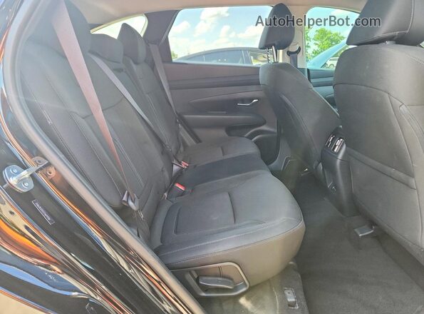 5NMJB3DE0TH699706 2026 HYUNDAI TUCSON Black Rear interior view