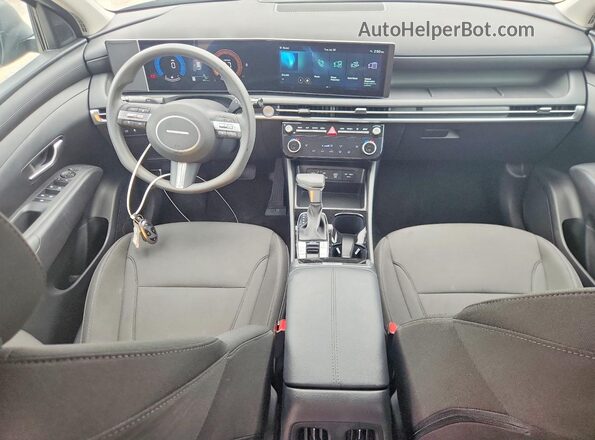 5NMJB3DE2TH708440 2026 HYUNDAI TUCSON Gray Dashboard view