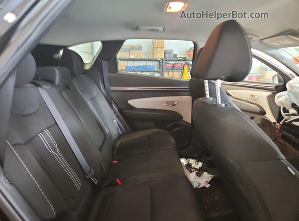 5NMJB3DE4RH379782 2024 HYUNDAI TUCSON Black Vista interior trasera