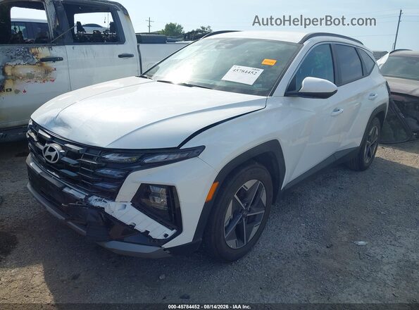 5NMJB3DE4TH735039 2026 HYUNDAI TUCSON White Առջևի ձախ երեք քառորդ տեսարան