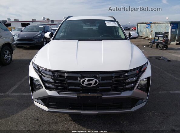 5NMJB3DE4TH740628 2026 HYUNDAI TUCSON White Вид задньої частини салону