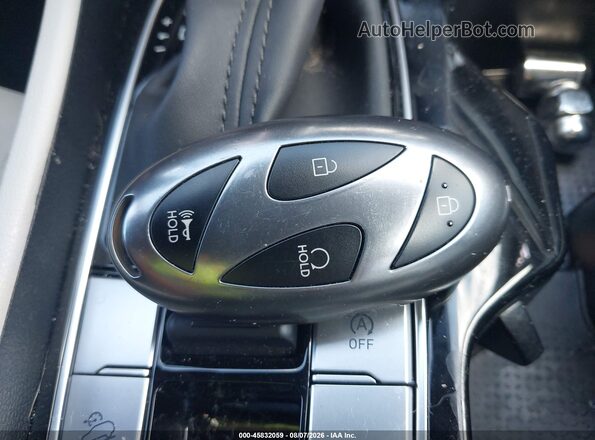 5NMJB3DE5TH607375 2026 HYUNDAI TUCSON White წინა პანელის ხედი