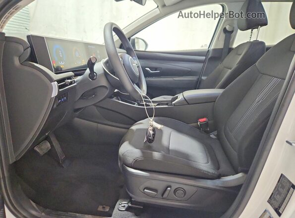 5NMJB3DE5TH636780 2026 HYUNDAI TUCSON White Front interior view
