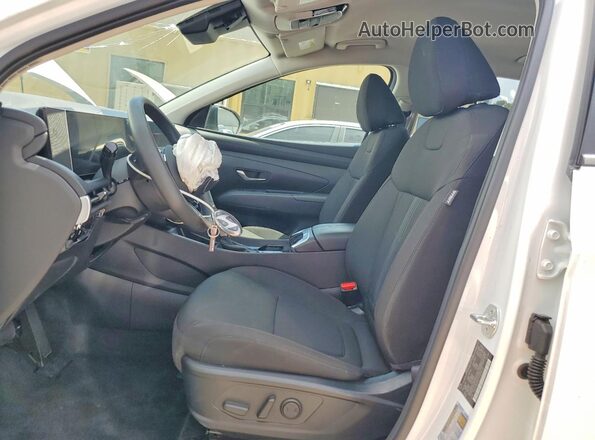 5NMJB3DE5TH690757 2026 HYUNDAI TUCSON White Vista interior delantera