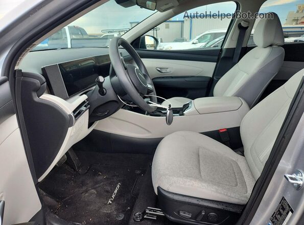 5NMJB3DE7TH620533 2026 HYUNDAI TUCSON Серебряный Вид салона спереди