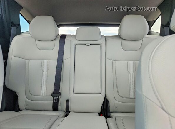 5NMJB3DE7TH620533 2026 HYUNDAI TUCSON Серебряный Вид задних сидений