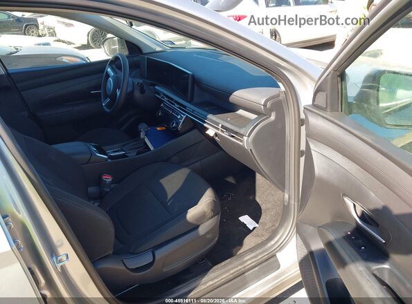 5NMJB3DE7TH742115 2026 HYUNDAI TUCSON Gray Widok wnętrza z przodu