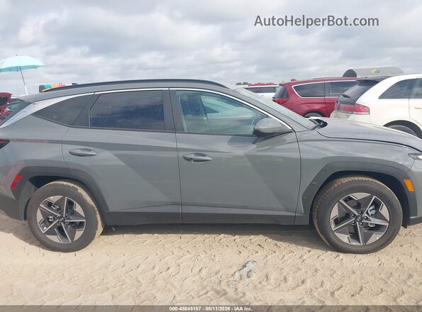 5NMJB3DE7TH759416 2026 HYUNDAI TUCSON Серый Вид задней части салона