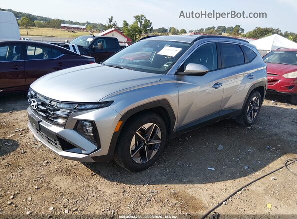 5NMJB3DE8TH736176 2026 HYUNDAI TUCSON Silver Առջևի ձախ երեք քառորդ տեսարան
