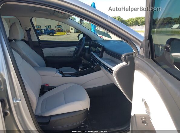 5NMJB3DE9TH753844 2026 HYUNDAI TUCSON Silver Front interior view
