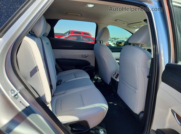 5NMJB3DEXSH536057 2025 HYUNDAI TUCSON Silver Rear seats view