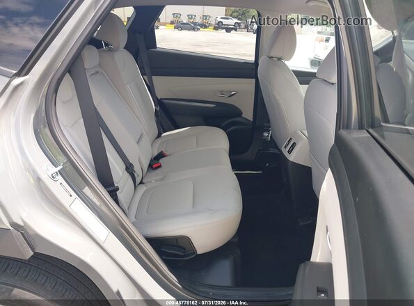 5NMJB3DEXTH640601 2026 HYUNDAI TUCSON Gray Widok naklejki z numerem VIN