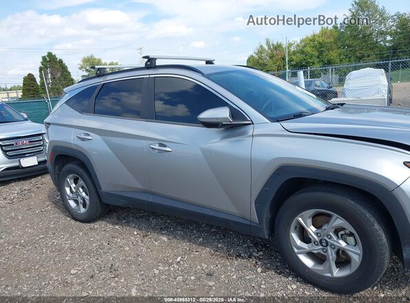 5NMJBCAE2NH054174 2022 HYUNDAI TUCSON Silver Սալոնի հետևի տեսք