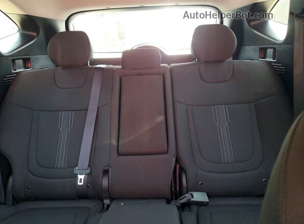 5NMJBCAE2PH240316 2023 HYUNDAI TUCSON Red Vista de los asientos traseros