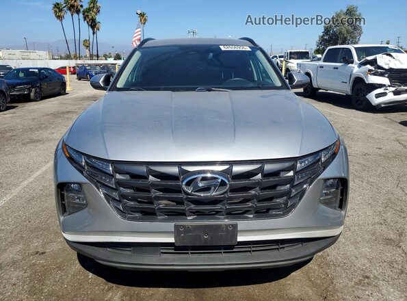 5NMJBCAE6NH116756 2022 HYUNDAI TUCSON Silver Widok z przodu