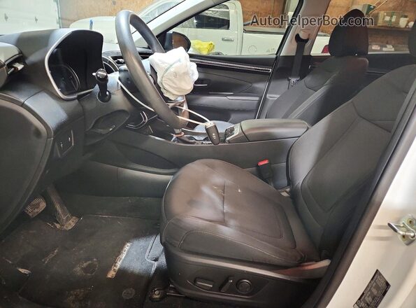 5NMJBCAE6NH155251 2022 HYUNDAI TUCSON White წინა სალონის ხედი