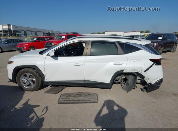 5NMJBCAE7NH148003 2022 HYUNDAI TUCSON White Widok wnętrza 360 stopni