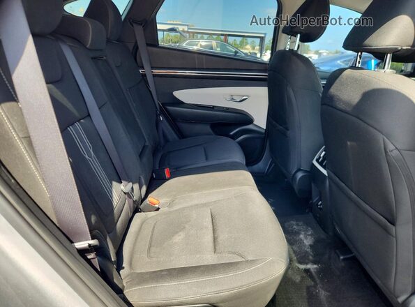 5NMJBCAE7PH255765 2023 HYUNDAI TUCSON Серебряный Вид задней части салона