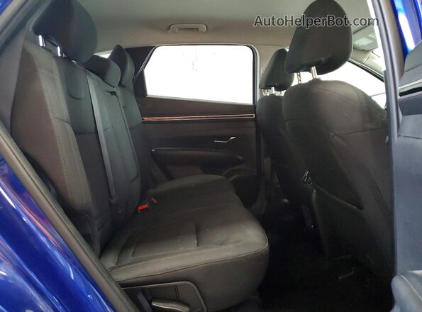 5NMJBCAEXNH101015 2022 HYUNDAI TUCSON Blue Вид задньої частини салону