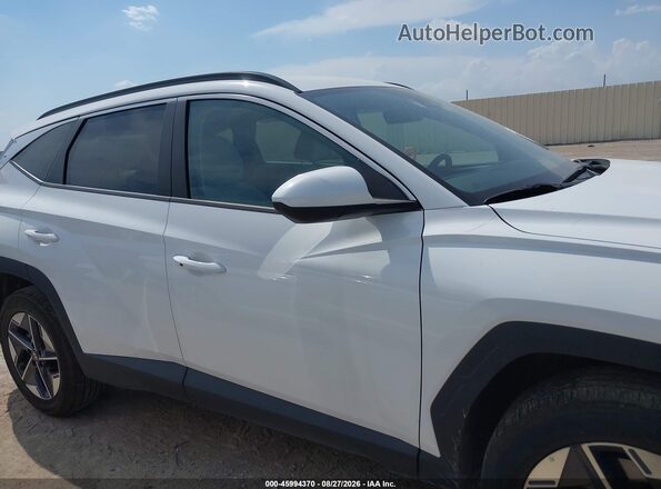 5NMJBCDE2TH654654 2026 HYUNDAI TUCSON White Vista interior trasera
