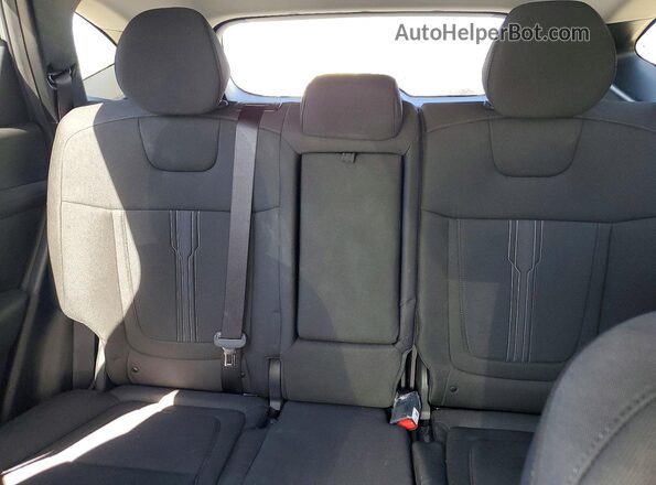 5NMJBCDE3TH736974 2026 HYUNDAI TUCSON White Widok tylnych siedzeń