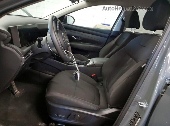 5NMJBCDE6TH659744 2026 HYUNDAI TUCSON Gray Widok wnętrza z przodu