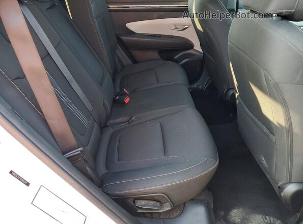 5NMJBCDE7RH306809 2024 HYUNDAI TUCSON White Widok tylnych siedzeń
