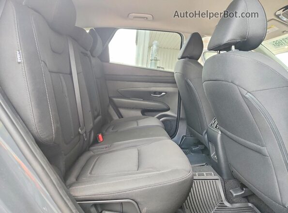 5NMJBCDEXTH705706 2026 HYUNDAI TUCSON Gray Widok wnętrza z tyłu