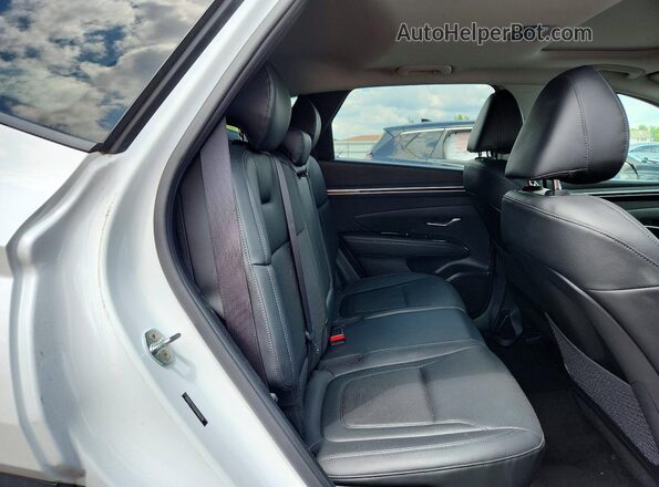 5NMJC3AE6NH066535 2022 HYUNDAI TUCSON White Rear seats view