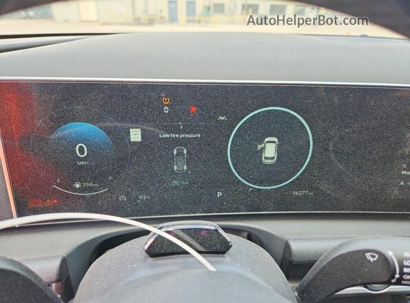 5NMJC3DE4SH462910 2025 HYUNDAI TUCSON Silver Սարքավորումների վահանակի տեսք