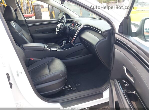 5NMJCCAE9NH073480 2022 HYUNDAI TUCSON White Սալոնի դիմացի տեսք