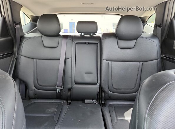 5NMJE3AE4NH029753 2022 HYUNDAI TUCSON White Widok tylnych siedzeń