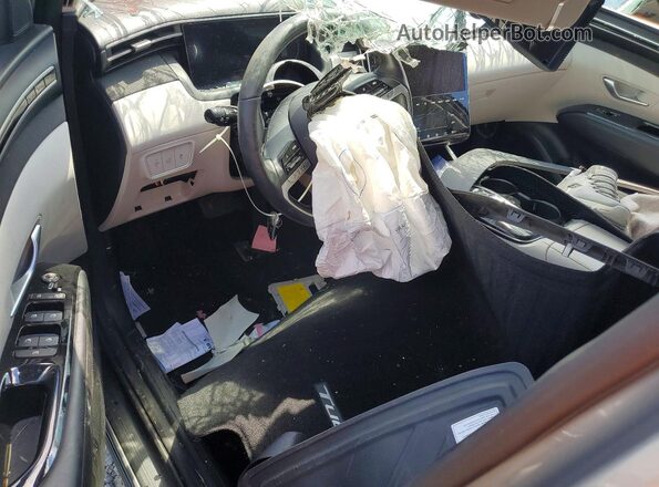 5NMJE3AE7PH222496 2023 HYUNDAI TUCSON Серебряный Вид панели приборов