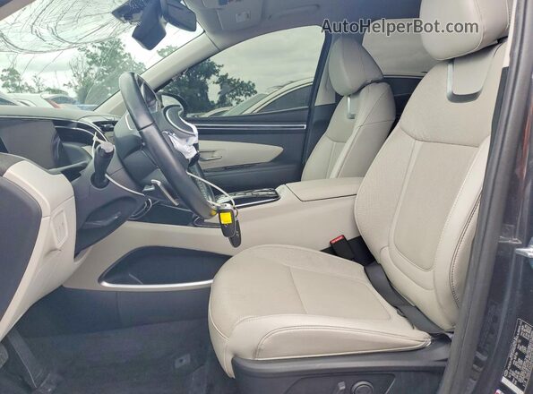 5NMJE3AE8NH147871 2022 HYUNDAI TUCSON Charcoal Front interior view