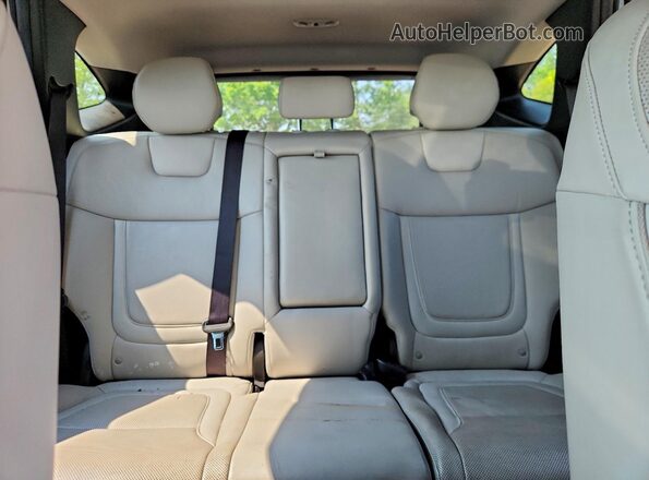 5NMJECAE6NH069526 2022 HYUNDAI TUCSON White Rear seats view