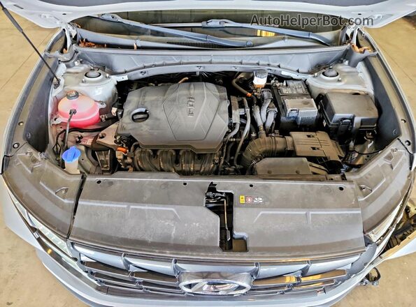 5NMJF3AE2NH007781 2022 HYUNDAI TUCSON Silver ძრავის განყოფილების ხედი