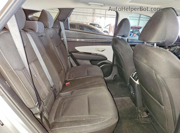 5NMJF3AE2NH007781 2022 HYUNDAI TUCSON Silver უკანა სალონის ხედი