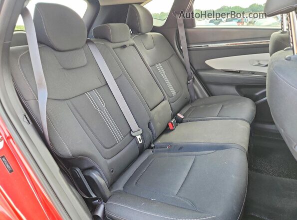 5NMJF3AE3NH009233 2022 HYUNDAI TUCSON Red Вид задньої частини салону