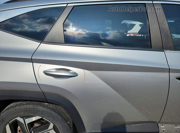 5NMJF3AE3PH212822 2023 HYUNDAI TUCSON Серебряный Вид задних сидений
