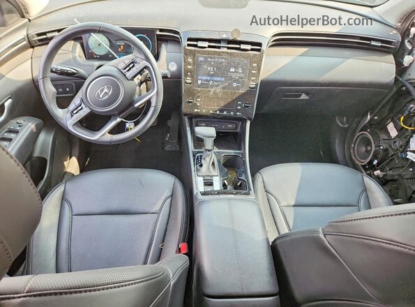5NMJF3AE3PH212822 2023 HYUNDAI TUCSON Серебряный Вид панели приборов