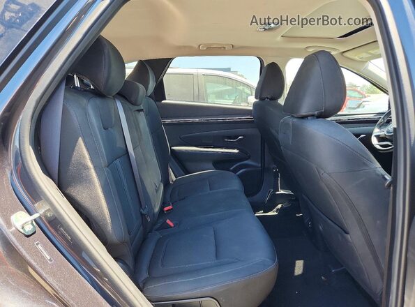 5NMJF3AE9NH111880 2022 HYUNDAI TUCSON Gray Widok tylnych siedzeń