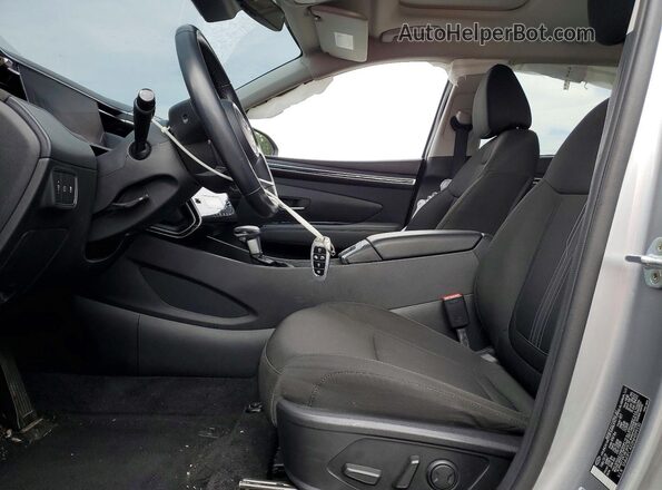 5NMJFCAE0NH099330 2022 HYUNDAI TUCSON Silver Widok wnętrza z przodu