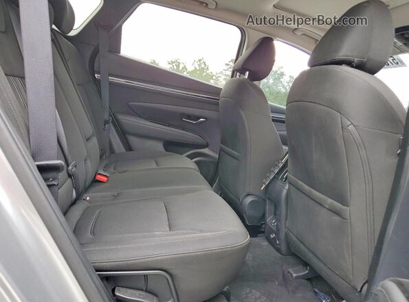 5NMJFCAE0NH099330 2022 HYUNDAI TUCSON Silver Widok wnętrza z tyłu