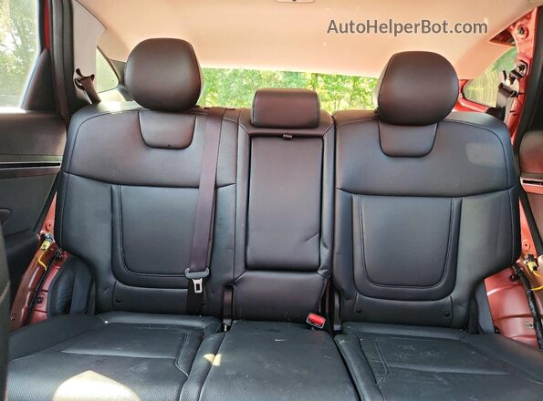 5NMJFCAE0PH255773 2023 HYUNDAI TUCSON Red Widok tylnych siedzeń