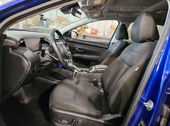 5NMJFCAE7NH031915 2022 HYUNDAI TUCSON Синий Вид салона спереди
