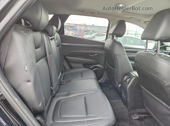 5NMJFCDE8RH371429 2024 HYUNDAI TUCSON Black Vista interior trasera
