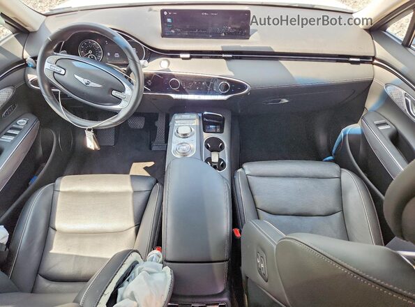 5NMMADTB2RH006947 2024 GENESIS GV70 White Dashboard view