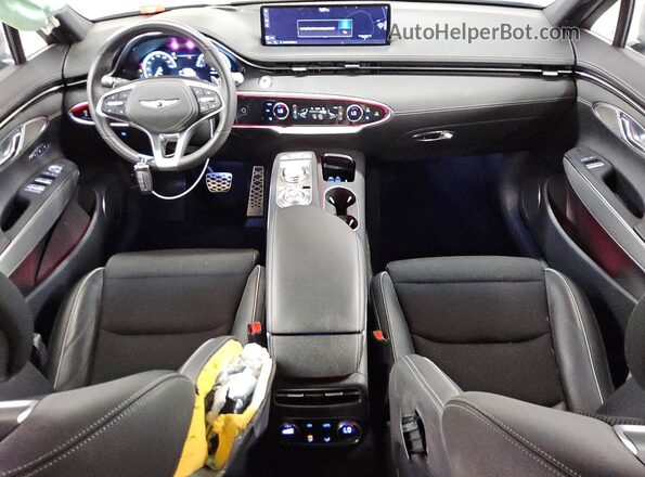 5NMMADTB5RH003525 2024 GENESIS GV70 Silver Dashboard view